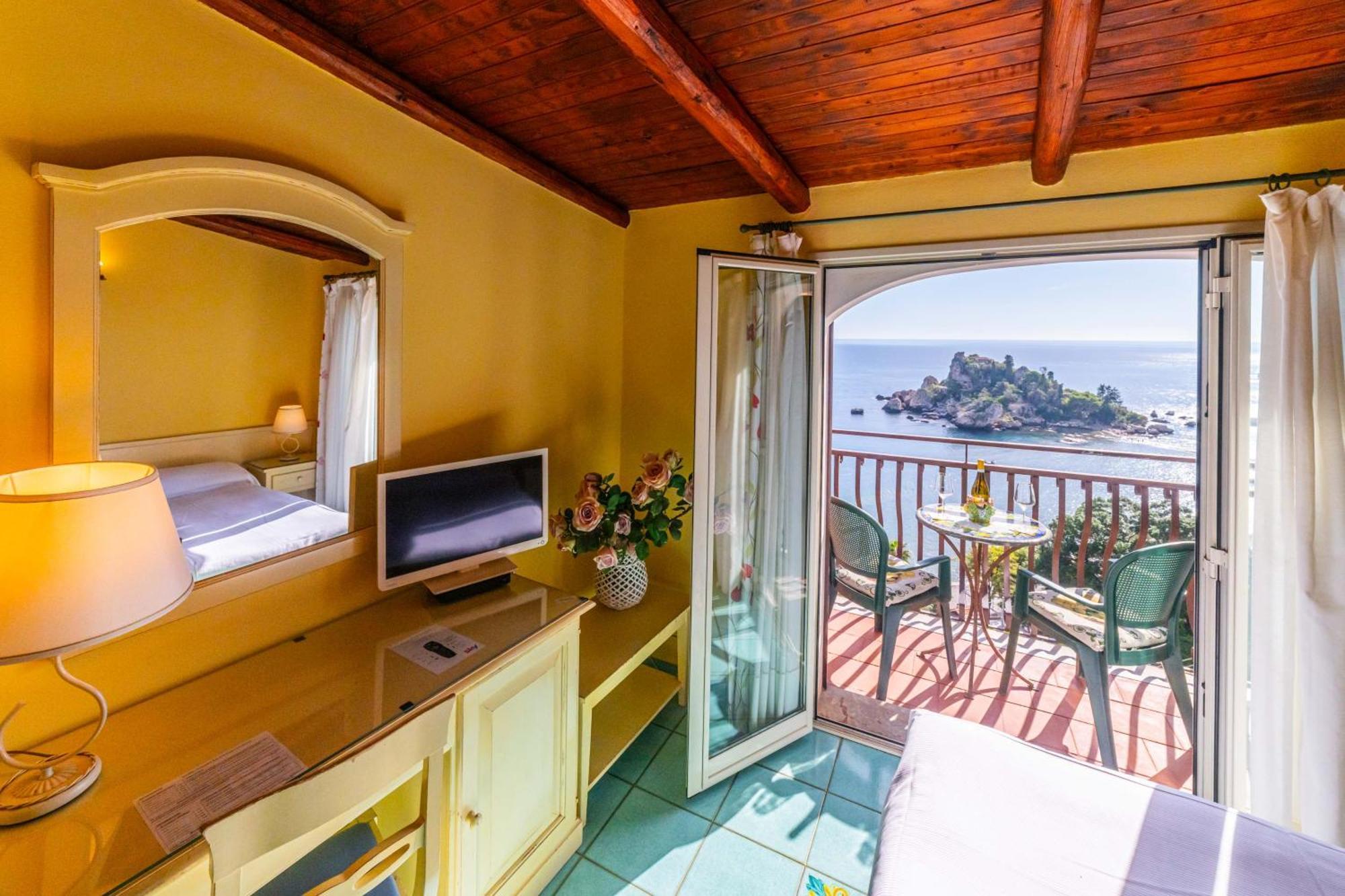 Mendolia Beach Hotel Taormina Rum bild
